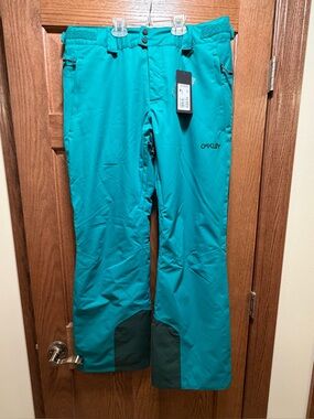 Oakley Jasmine Insulated Snow Pants Ski Snowboard Green Lake Size M NWT